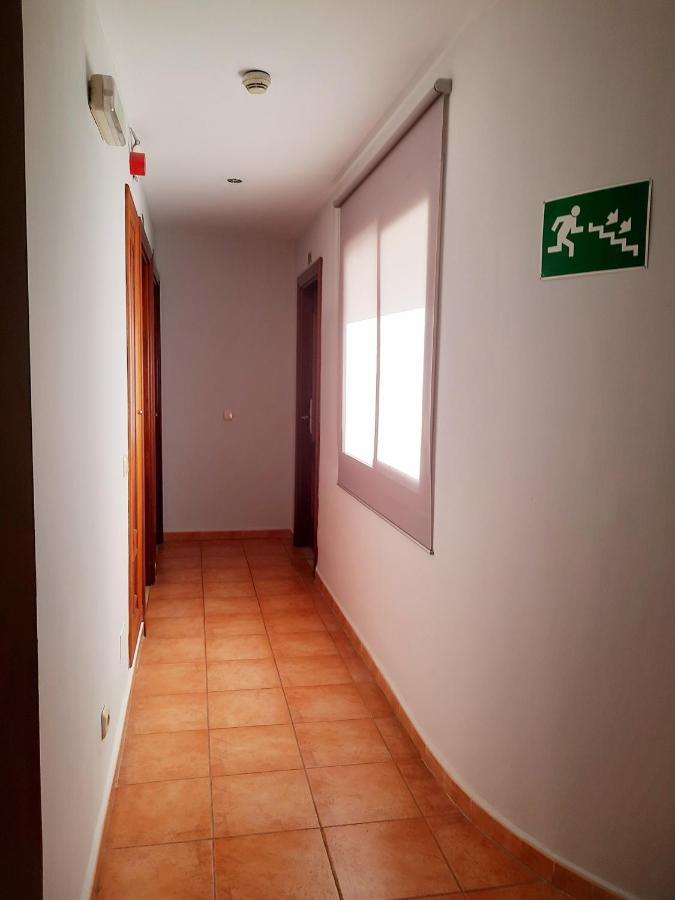 Hostal La Colonia ماربيا المظهر الخارجي الصورة